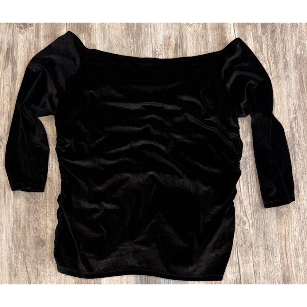 Torrid Velvet Shirred Front Off Shoulder Top Black Velvet Size 2 Women's Plus - Picture 3 of 5
